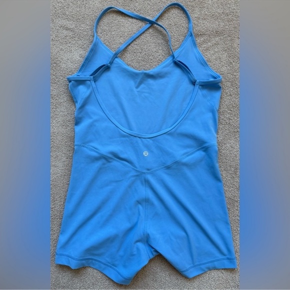 Lululemon Align Cross-Back Bodysuit 4” in Pool Party - Picture 5 of 8